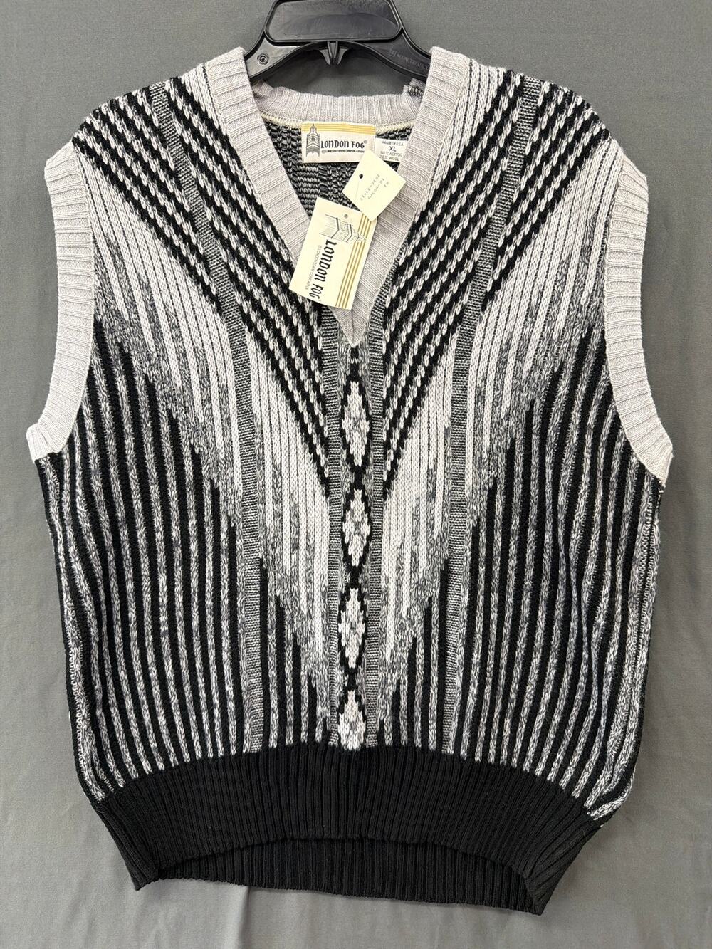 Vintage London Fog Sweater Vest NWT Black White Geometric Knit V-Neck Retro